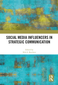 Couverture de l’ouvrage Social Media Influencers in Strategic Communication