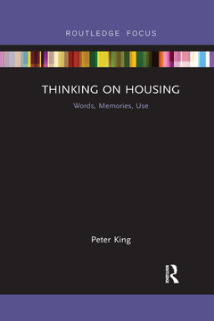Couverture de l’ouvrage Thinking on Housing