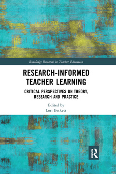 Couverture de l’ouvrage Research-Informed Teacher Learning