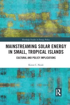 Couverture de l’ouvrage Mainstreaming Solar Energy in Small, Tropical Islands