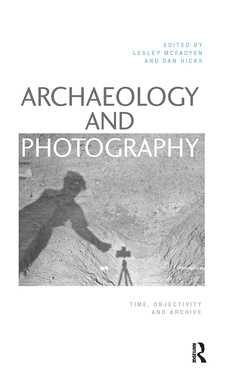 Couverture de l’ouvrage Archaeology and Photography