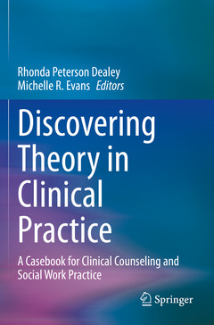 Couverture de l’ouvrage Discovering Theory in Clinical Practice
