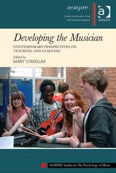 Couverture de l’ouvrage Developing the Musician