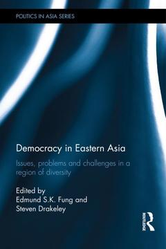Couverture de l’ouvrage Democracy in Eastern Asia