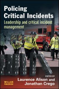 Couverture de l’ouvrage Policing Critical Incidents