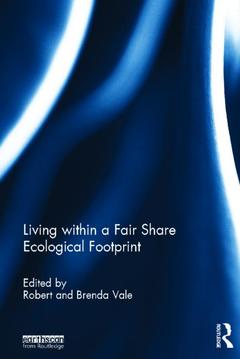 Couverture de l’ouvrage Living within a Fair Share Ecological Footprint