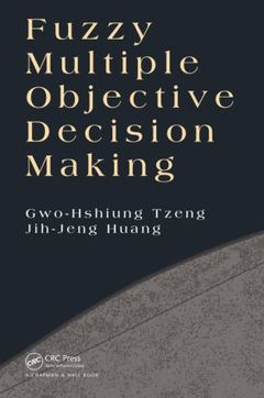 Couverture de l’ouvrage Fuzzy Multiple Objective Decision Making