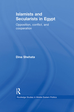 Couverture de l’ouvrage Islamists and Secularists in Egypt