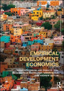 Couverture de l’ouvrage Empirical Development Economics