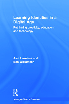 Couverture de l’ouvrage Learning Identities in a Digital Age