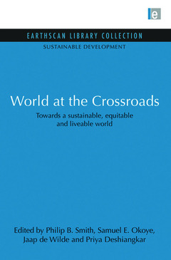 Couverture de l’ouvrage World at the Crossroads