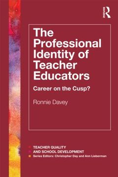 Couverture de l’ouvrage The Professional Identity of Teacher Educators