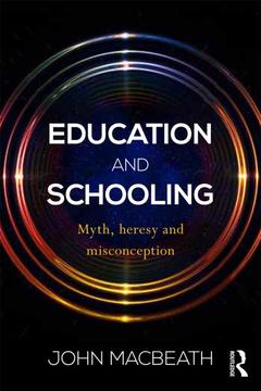 Couverture de l’ouvrage Education and Schooling