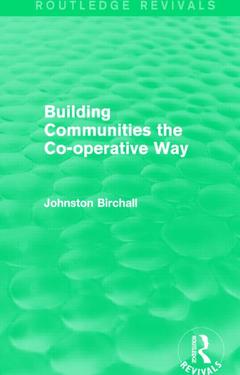 Couverture de l’ouvrage Building Communities (Routledge Revivals)