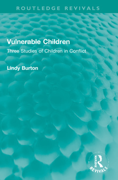 Couverture de l’ouvrage Vulnerable Children