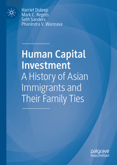 Couverture de l’ouvrage Human Capital Investment