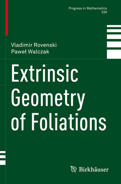 Couverture de l’ouvrage Extrinsic Geometry of Foliations