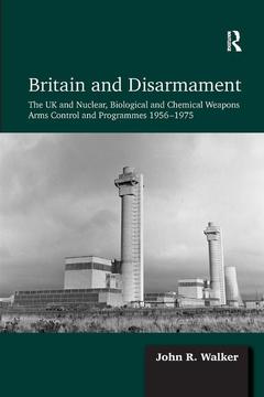Couverture de l’ouvrage Britain and Disarmament