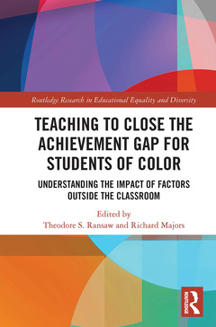 Couverture de l’ouvrage Teaching to Close the Achievement Gap for Students of Color