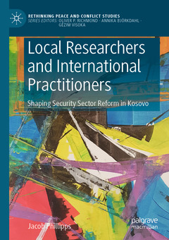 Couverture de l’ouvrage Local Researchers and International Practitioners