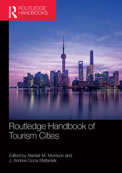 Couverture de l’ouvrage Routledge Handbook of Tourism Cities