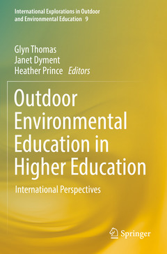 Couverture de l’ouvrage Outdoor Environmental Education in Higher Education