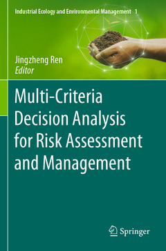 Couverture de l’ouvrage Multi-Criteria Decision Analysis for Risk Assessment and Management
