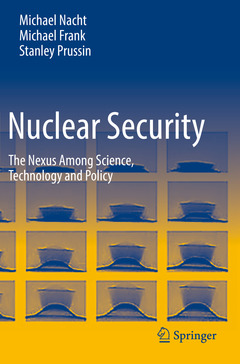 Couverture de l’ouvrage Nuclear Security