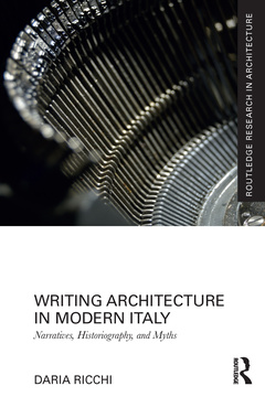 Couverture de l’ouvrage Writing Architecture in Modern Italy