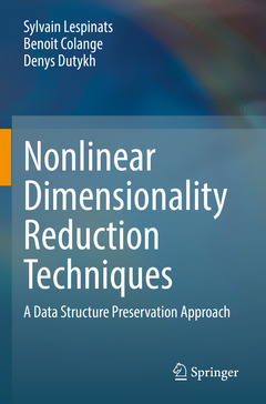 Couverture de l’ouvrage Nonlinear Dimensionality Reduction Techniques