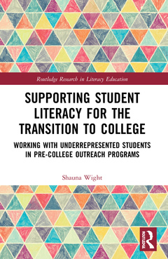 Couverture de l’ouvrage Supporting Student Literacy for the Transition to College