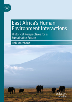 Couverture de l’ouvrage East Africa’s Human Environment Interactions