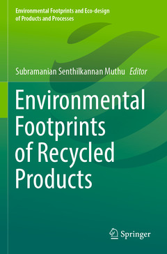 Couverture de l’ouvrage Environmental Footprints of Recycled Products