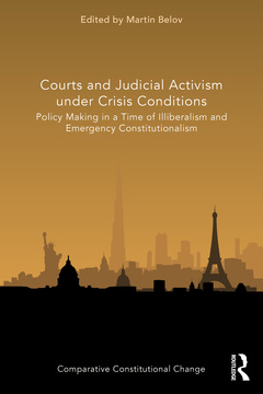 Couverture de l’ouvrage Courts and Judicial Activism under Crisis Conditions