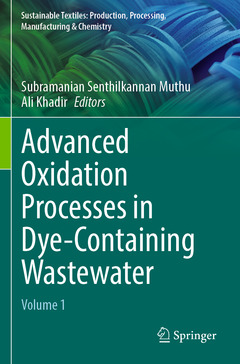 Couverture de l’ouvrage Advanced Oxidation Processes in Dye-Containing Wastewater