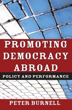 Couverture de l’ouvrage Promoting Democracy Abroad