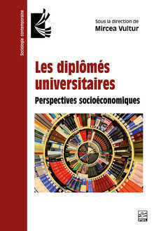 Cover of the book LES DIPLOMES UNIVERSITAIRES. PERSPECTIVES SOCIOECONOMIQUES