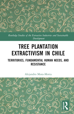 Couverture de l’ouvrage Tree Plantation Extractivism in Chile