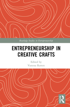 Couverture de l’ouvrage Entrepreneurship in Creative Crafts