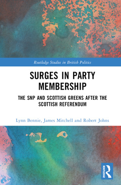 Couverture de l’ouvrage Surges in Party Membership