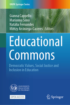 Couverture de l’ouvrage Educational Commons