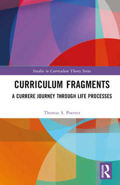 Couverture de l’ouvrage Curriculum Fragments