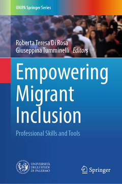 Couverture de l’ouvrage Empowering Migrant Inclusion