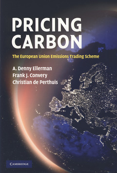 Couverture de l’ouvrage Pricing Carbon