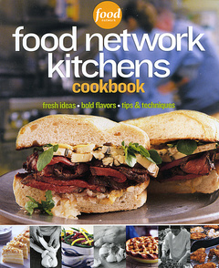 Couverture de l’ouvrage Food network kitchens cookbook (paperback)