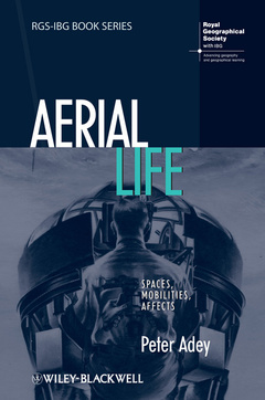 Couverture de l’ouvrage Aerial Life
