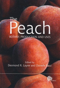 Couverture de l’ouvrage The peach: Botany, production and uses