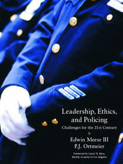 Couverture de l’ouvrage Leadership, ethics and policing (1st ed )