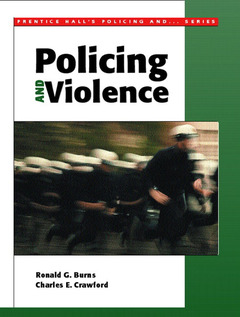 Couverture de l’ouvrage Policing and violence (1st ed )