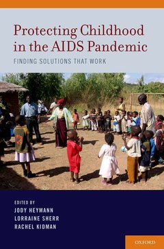 Couverture de l’ouvrage Protecting Childhood in the AIDS Pandemic